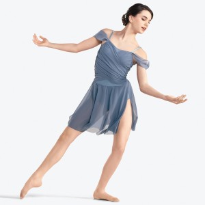 Miss Amy Modern Adv. Wed. 7:30pm Miss Amy Modern Adv. Wed. 7:30pm